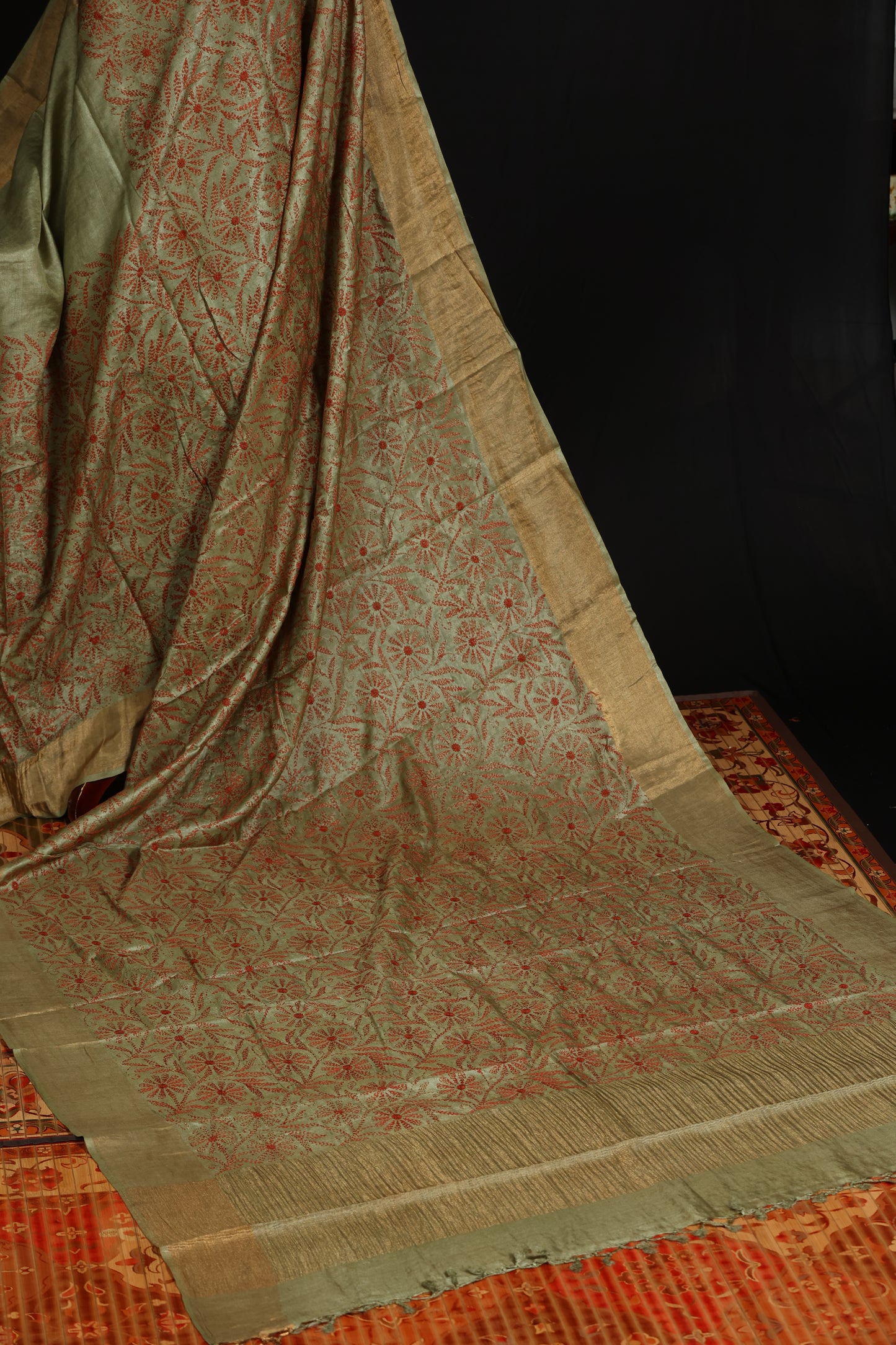 Pure tussar with tepchi chikankari