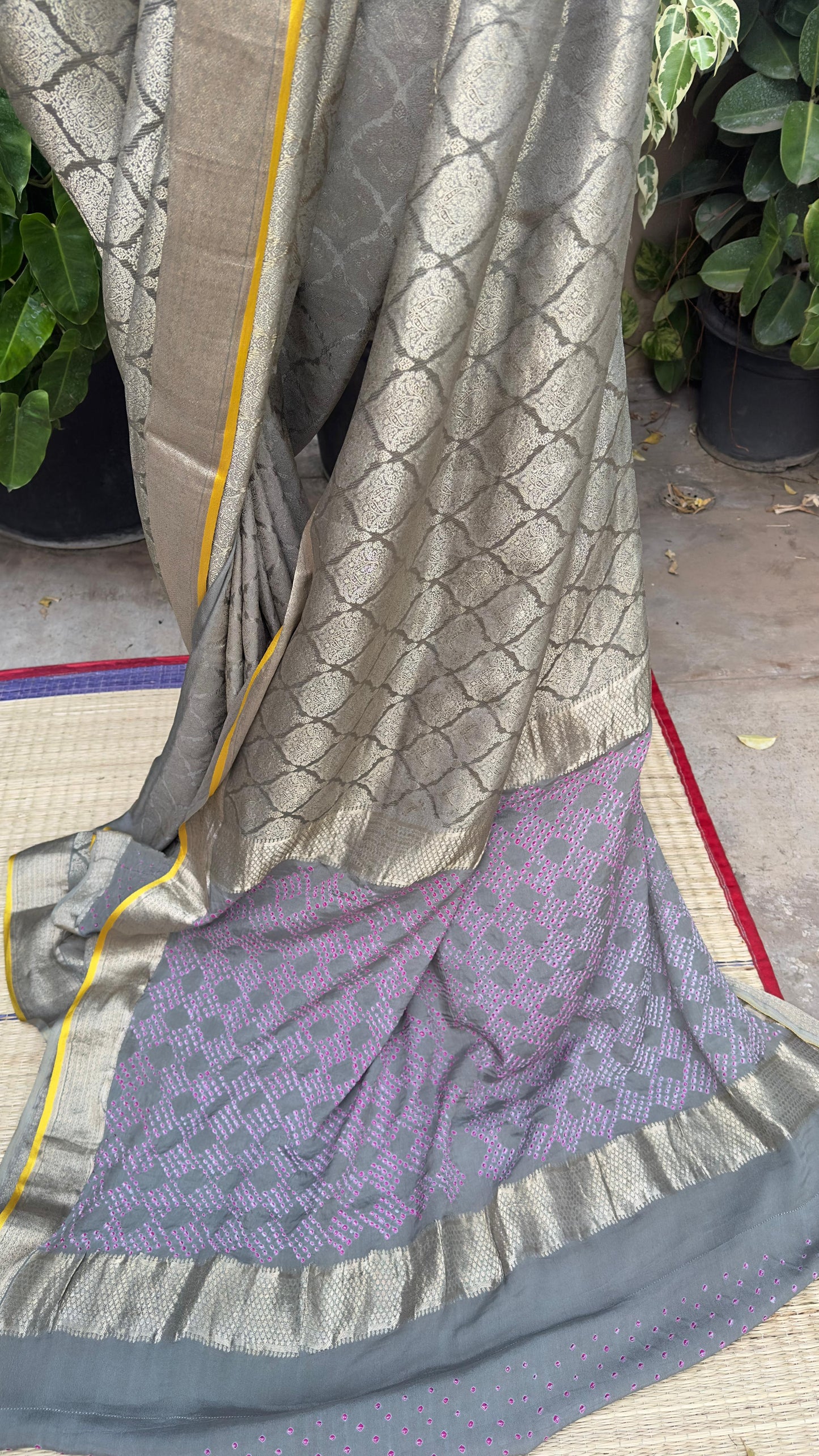 Pure Silk Crepe Benaras with Bandhini