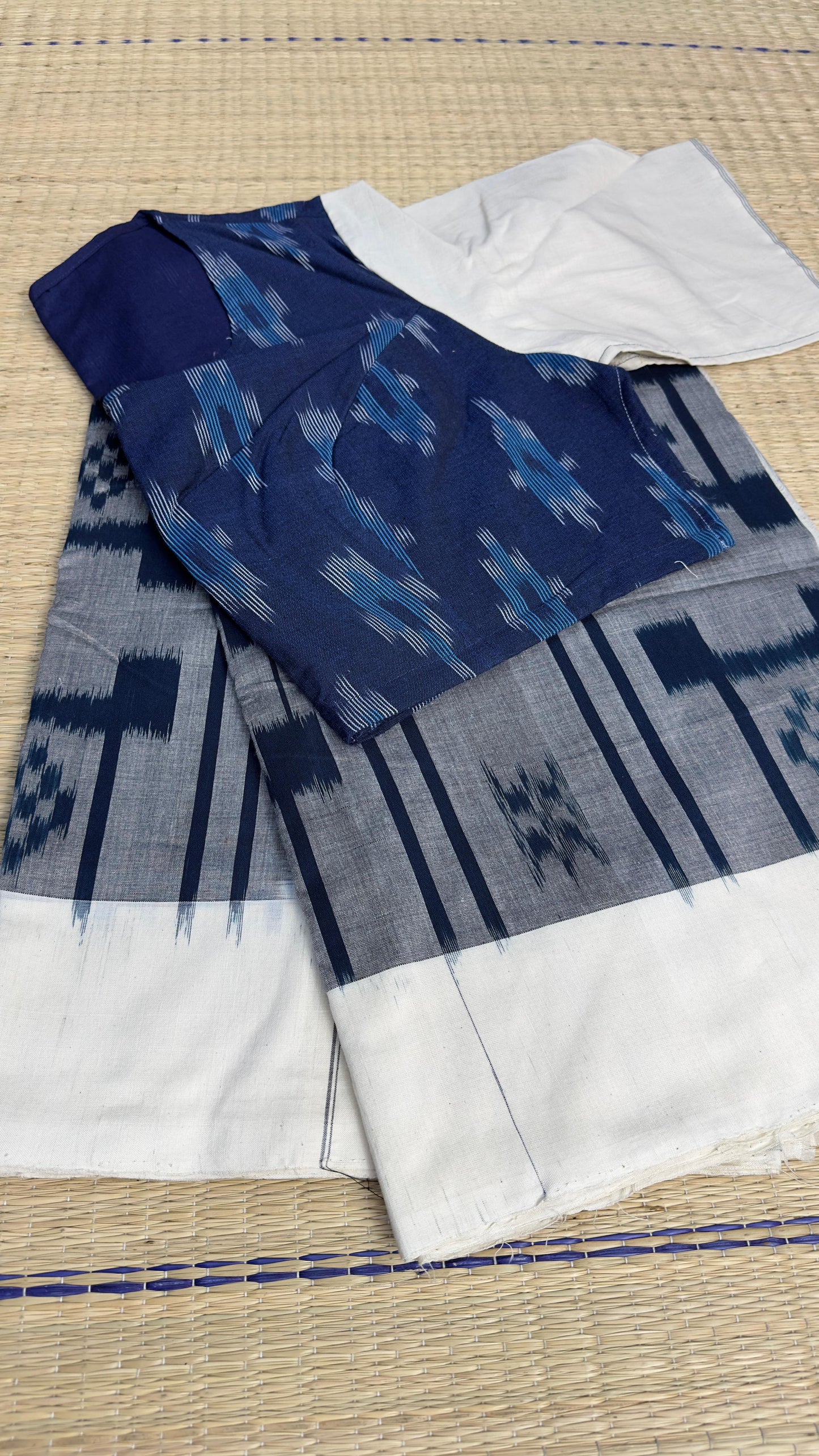 Ikkat cotton saree with our exclusive semi stitched blouses