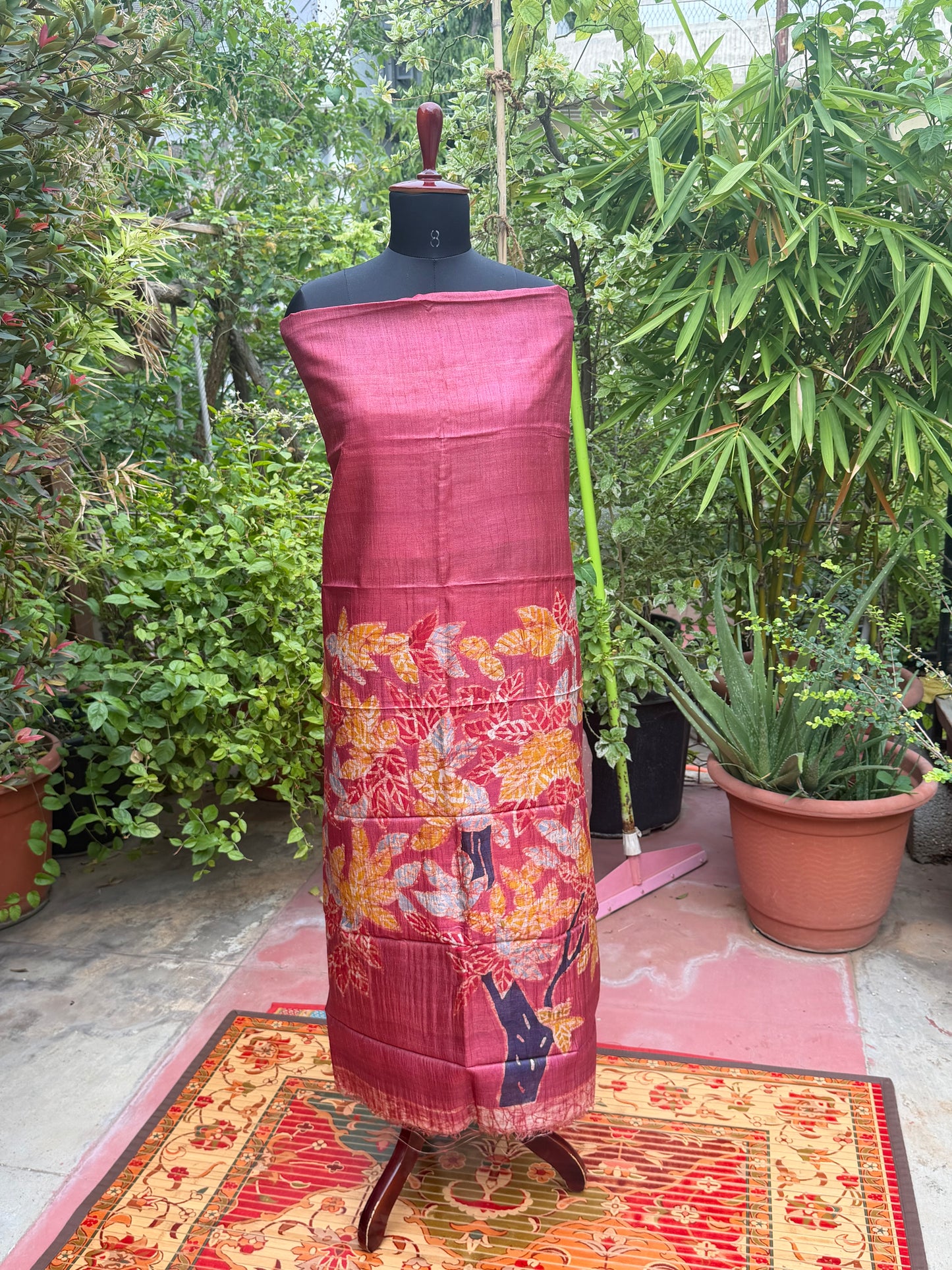 Pure silk hand-batik kurta and dupatta set