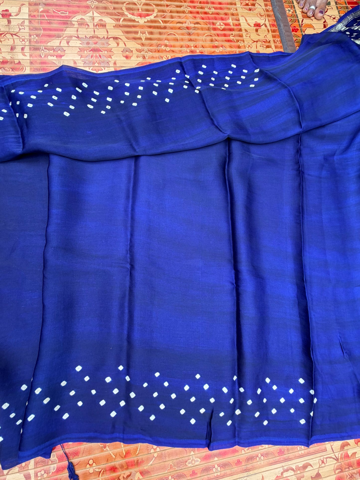 Modal silk bandini with penkalamkari saree