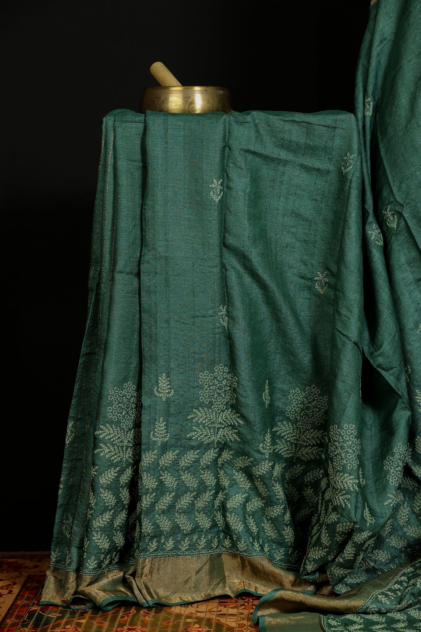 Pure tussar with tepchi chikankari