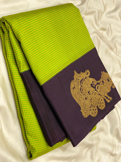 Handwoven Pure silk Kanjeeveram