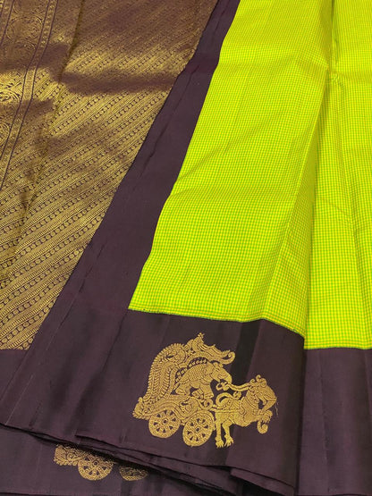 Handwoven Pure silk Kanjeeveram