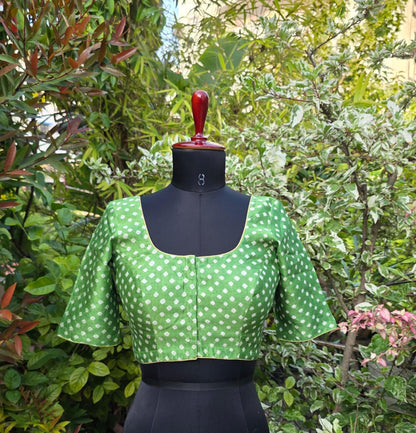 Ready to wear blouse