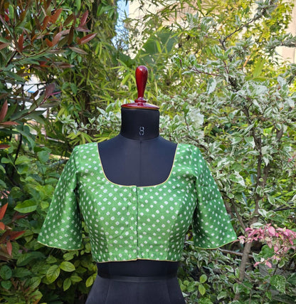 Ready to wear blouse