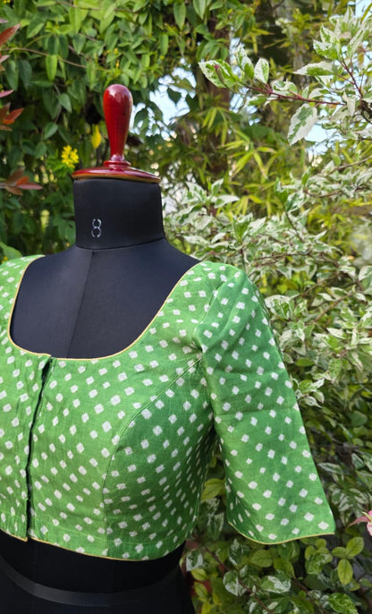 Ready to wear blouse