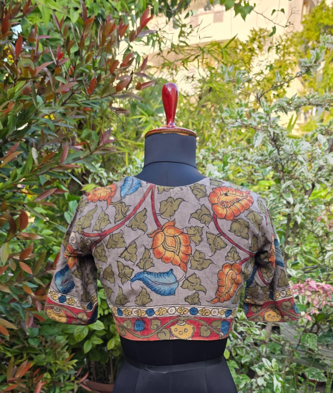 Ready to wear blouse