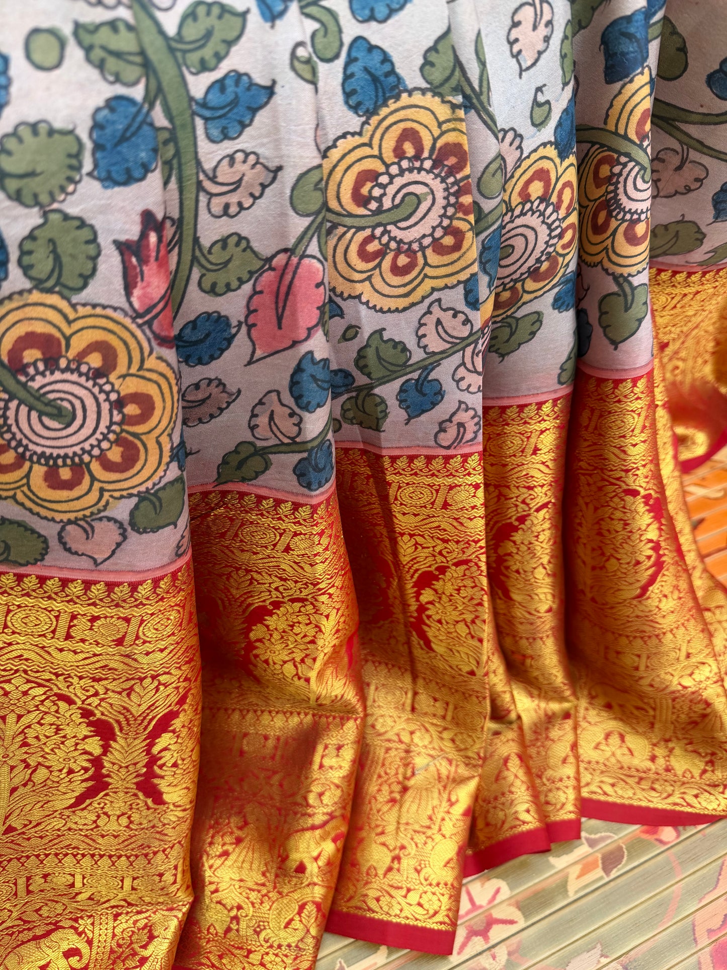 Kanchipattu penkalamkari saree