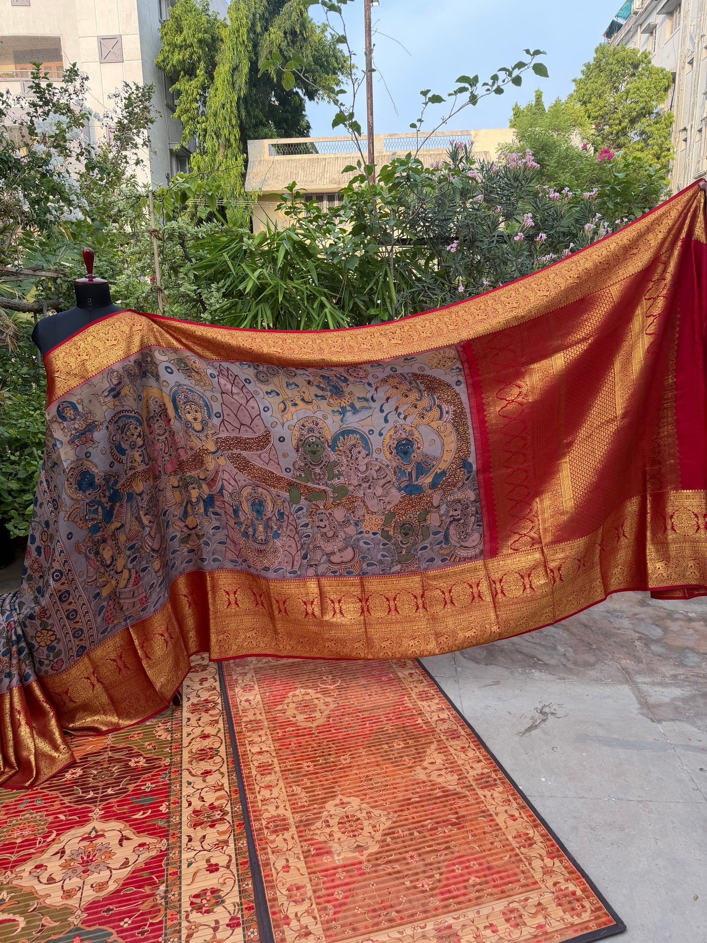 Kanchipattu penkalamkari saree