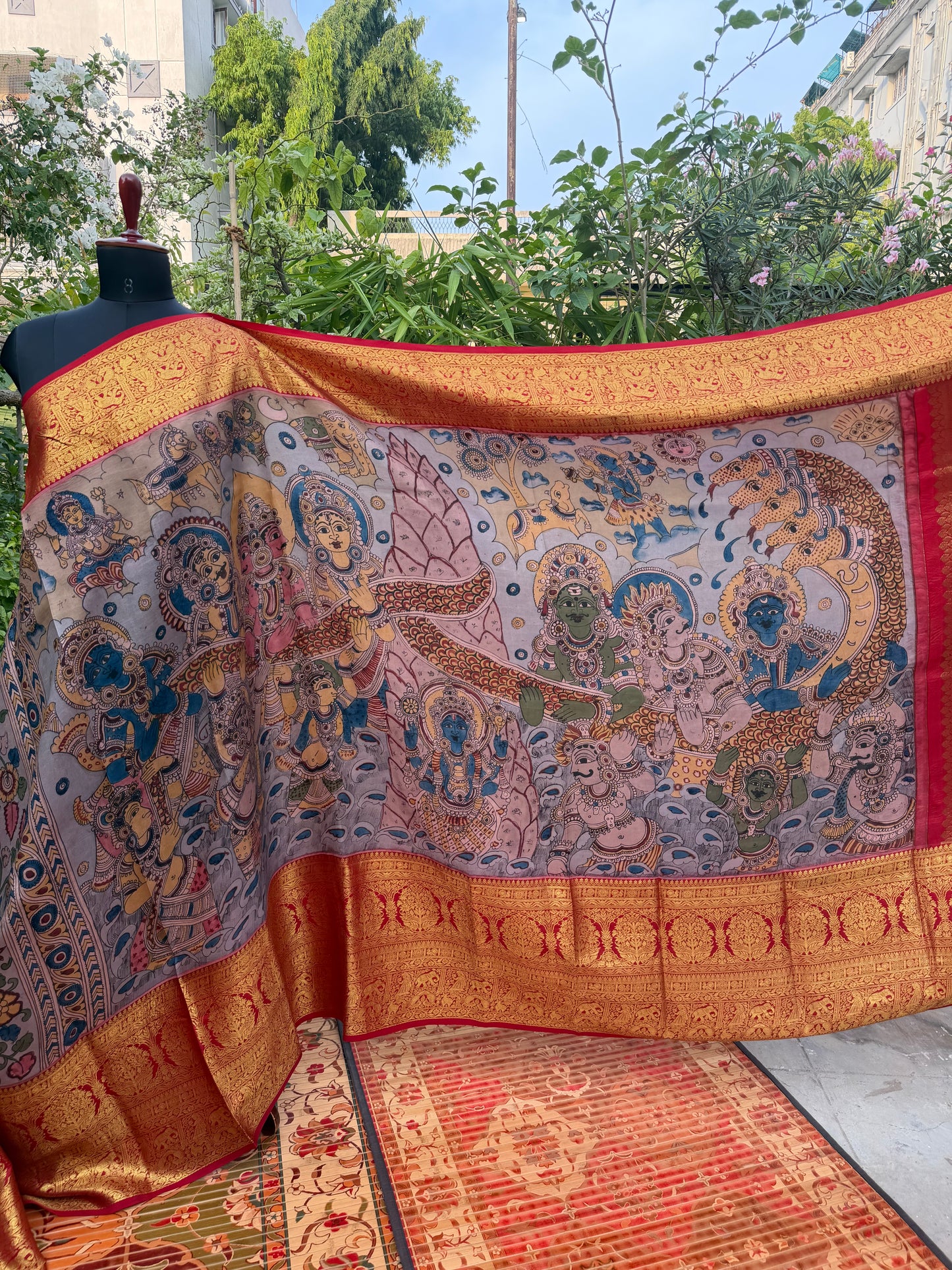 Kanchipattu penkalamkari saree