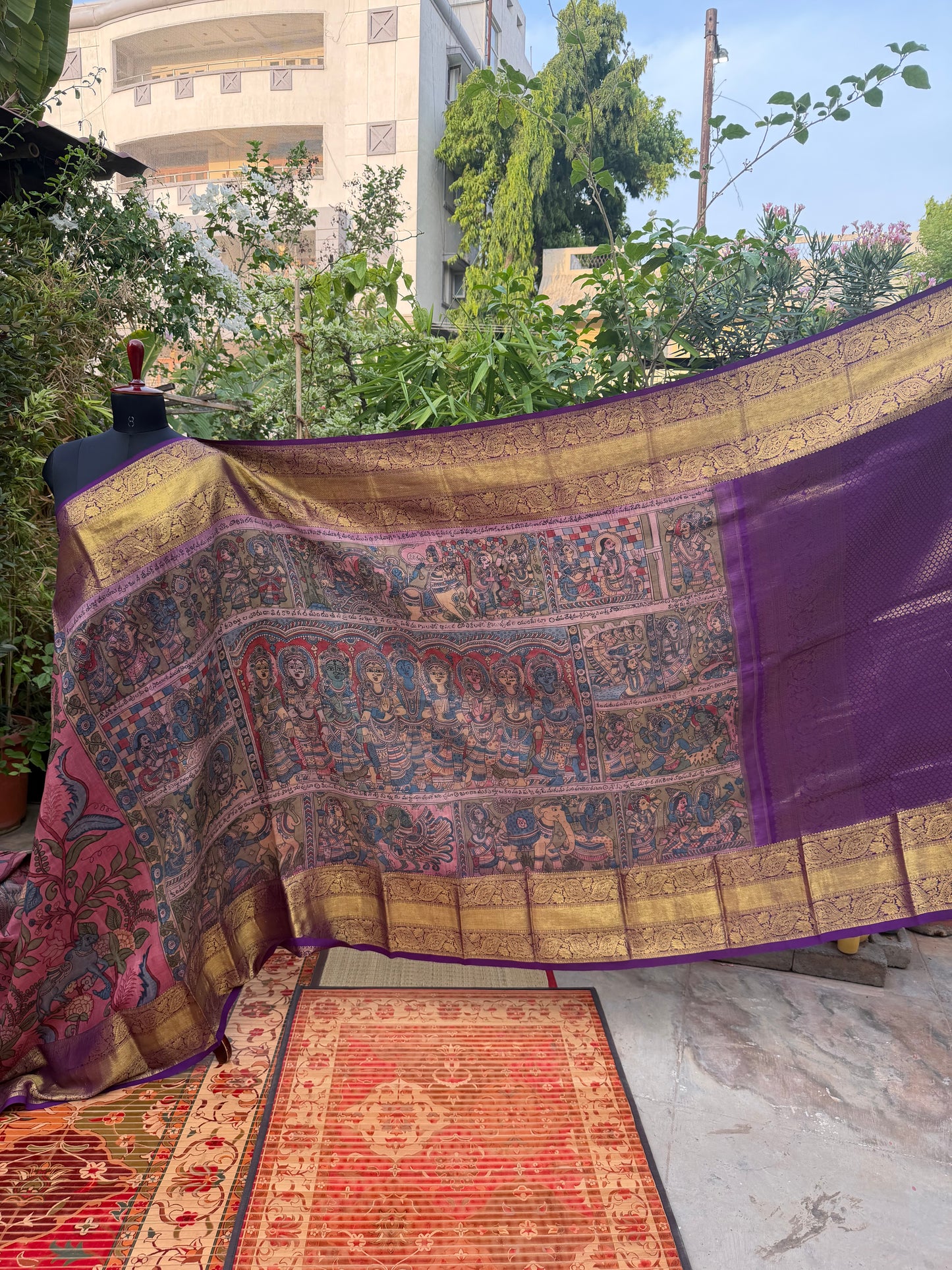 Kanchipattu penkalamkari saree