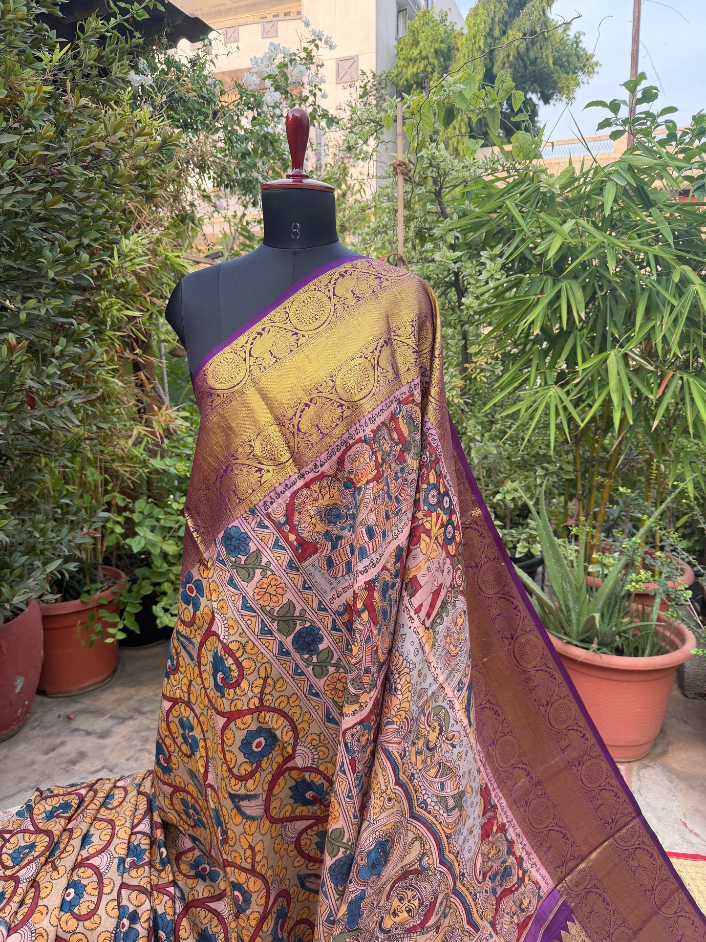 Kanchipattu penkalamkari saree