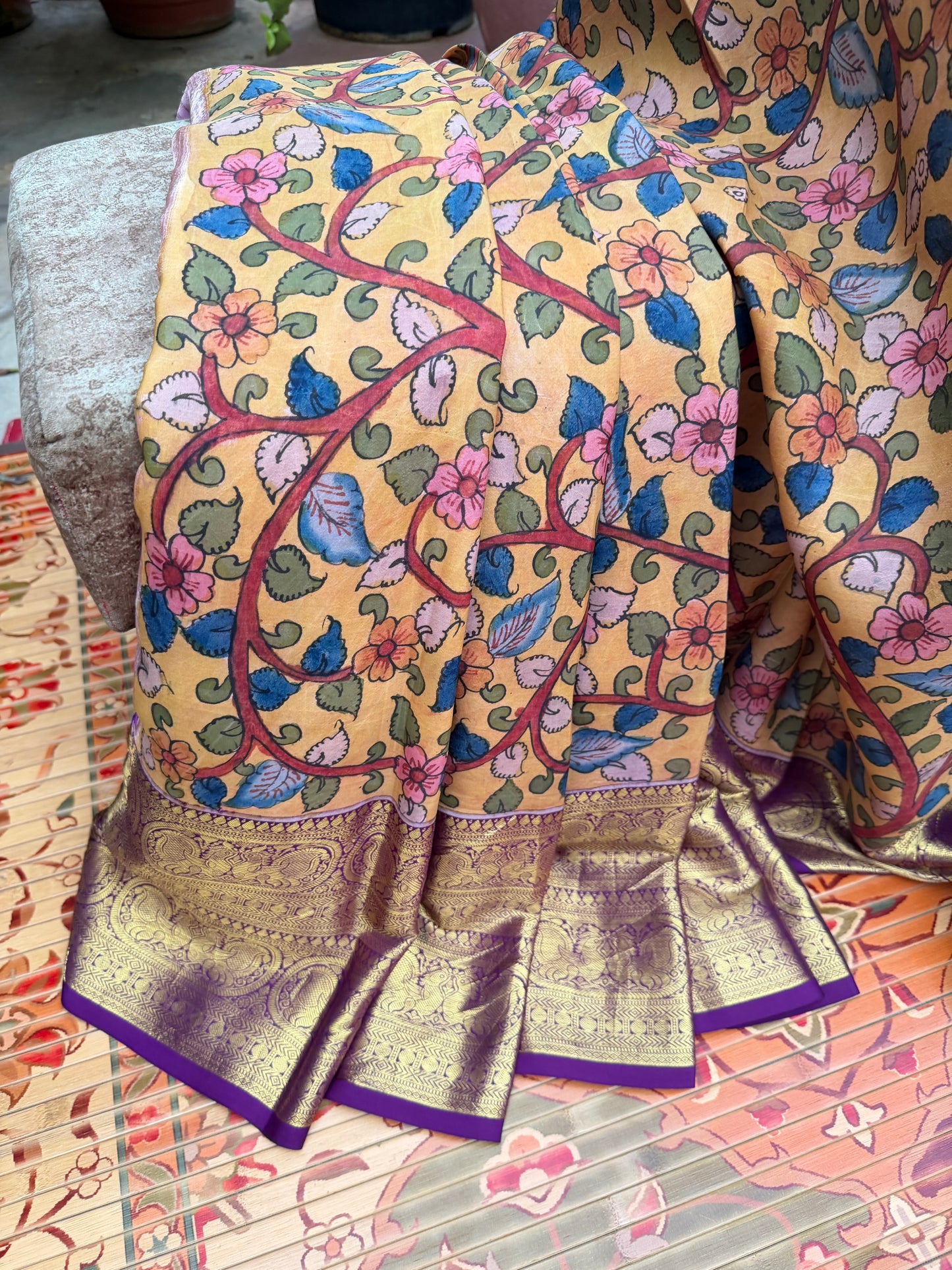 Kanchipattu penkalamkari saree