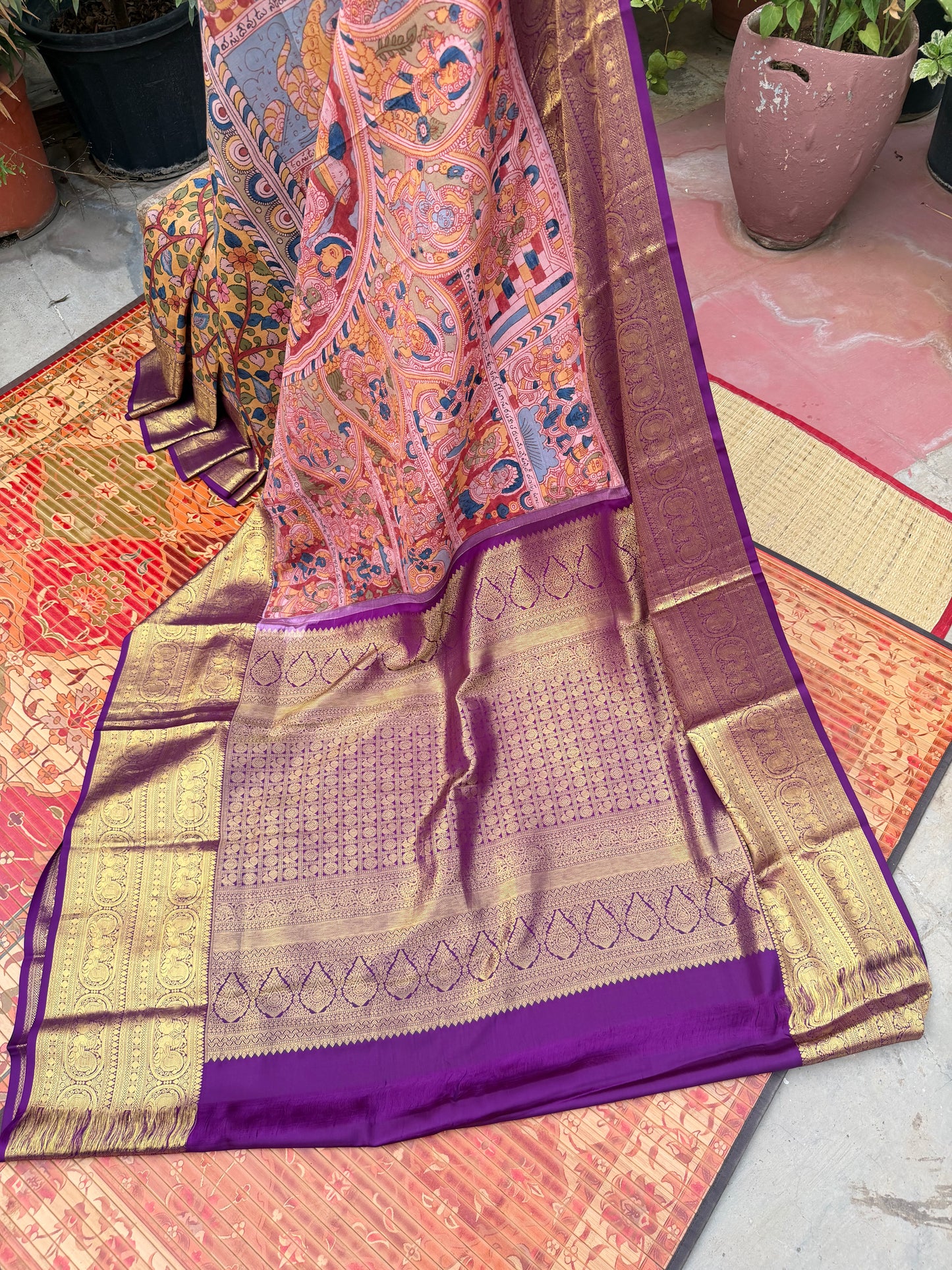 Kanchipattu penkalamkari saree