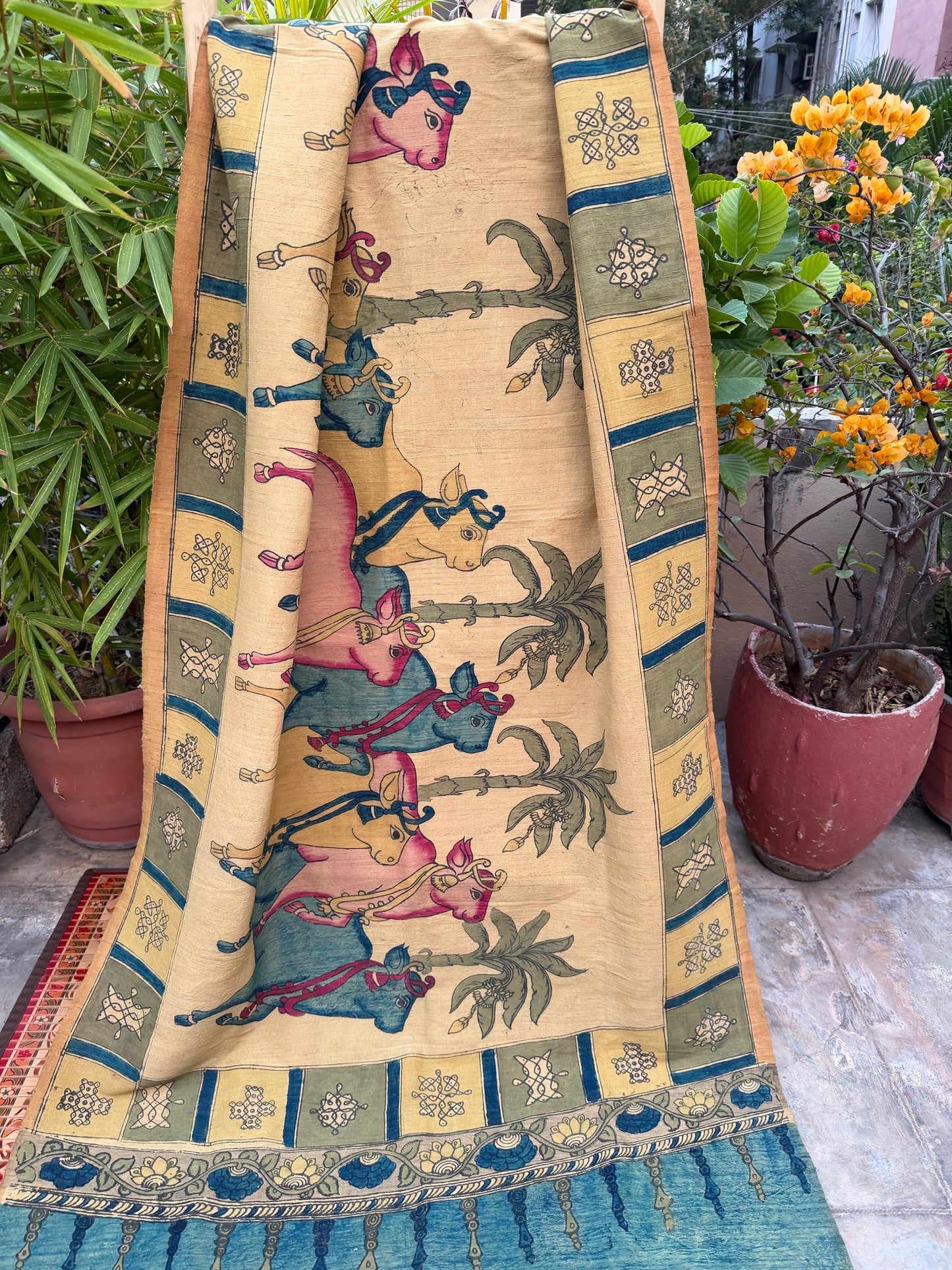 Raw silk penkalamkari dupatta