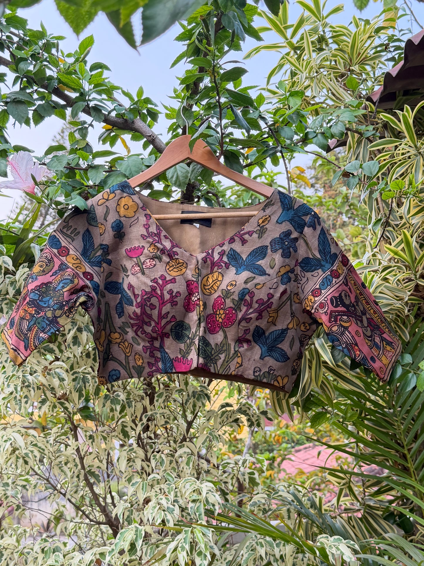 Ready to wear blouse (size-40)