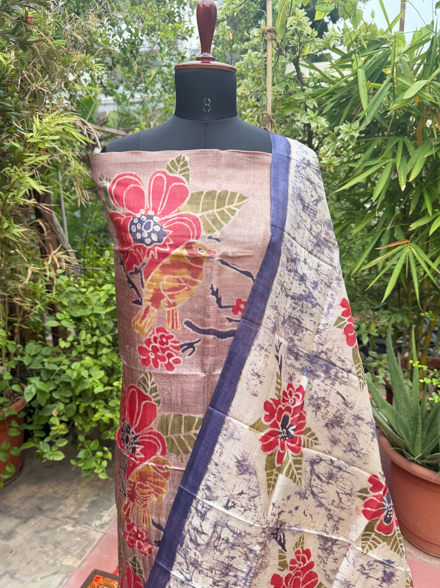 Pure silk hand-batik kurta and dupatta set