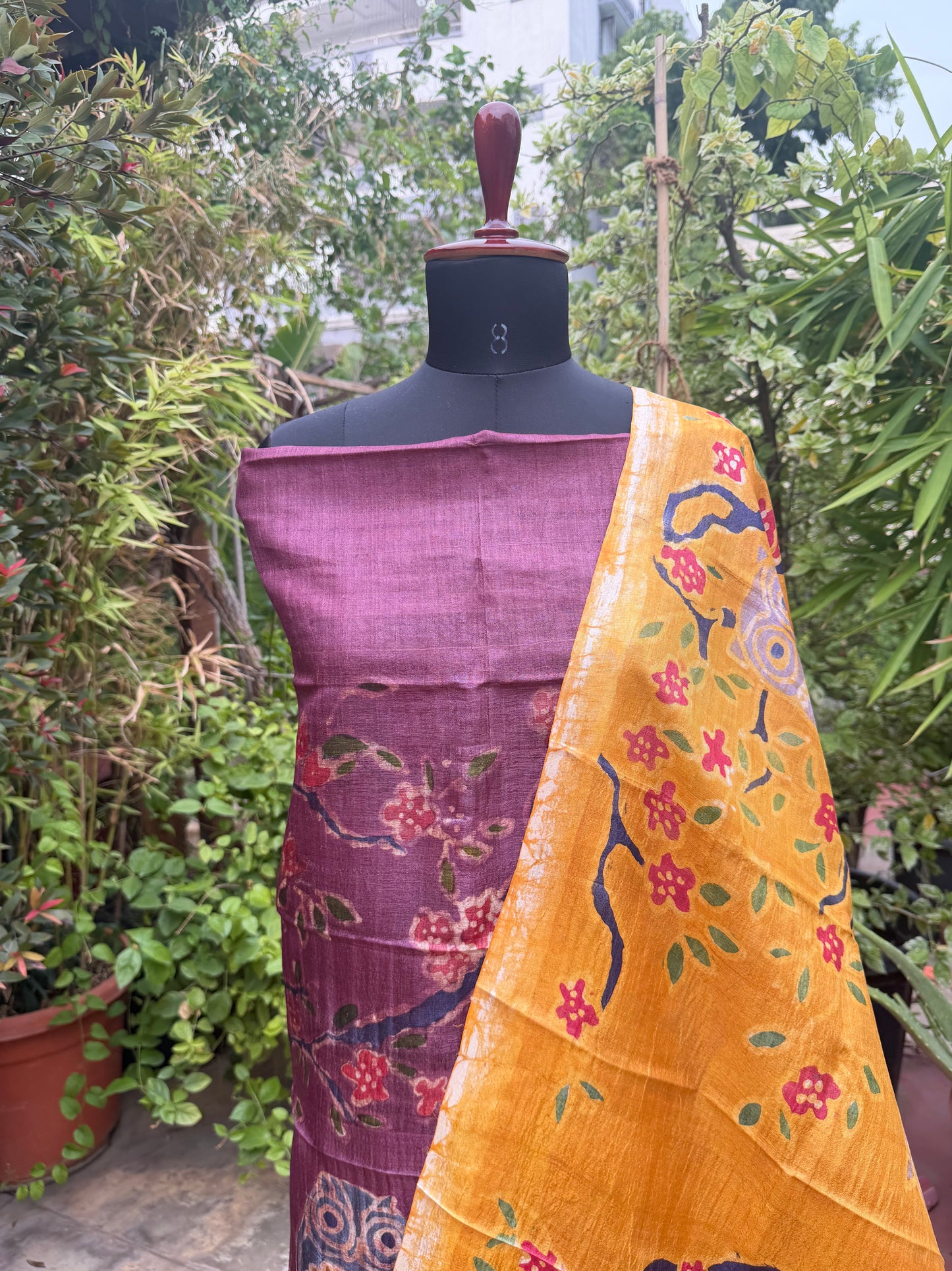 Pure silk hand-batik kurta and dupatta set