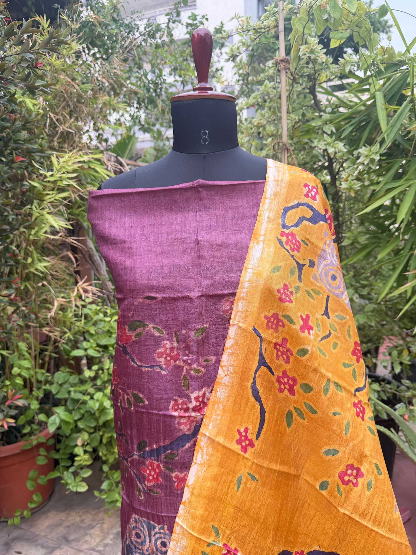 Pure silk hand-batik kurta and dupatta set