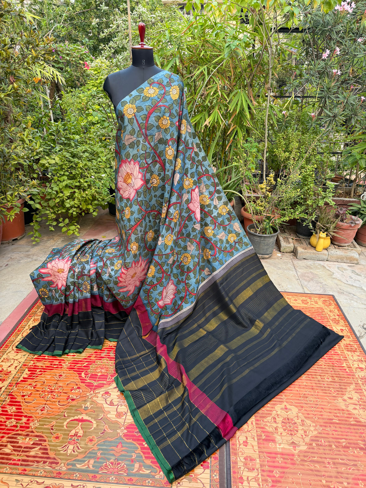 Zari less Kanchipattu With Penkalamkari saree
