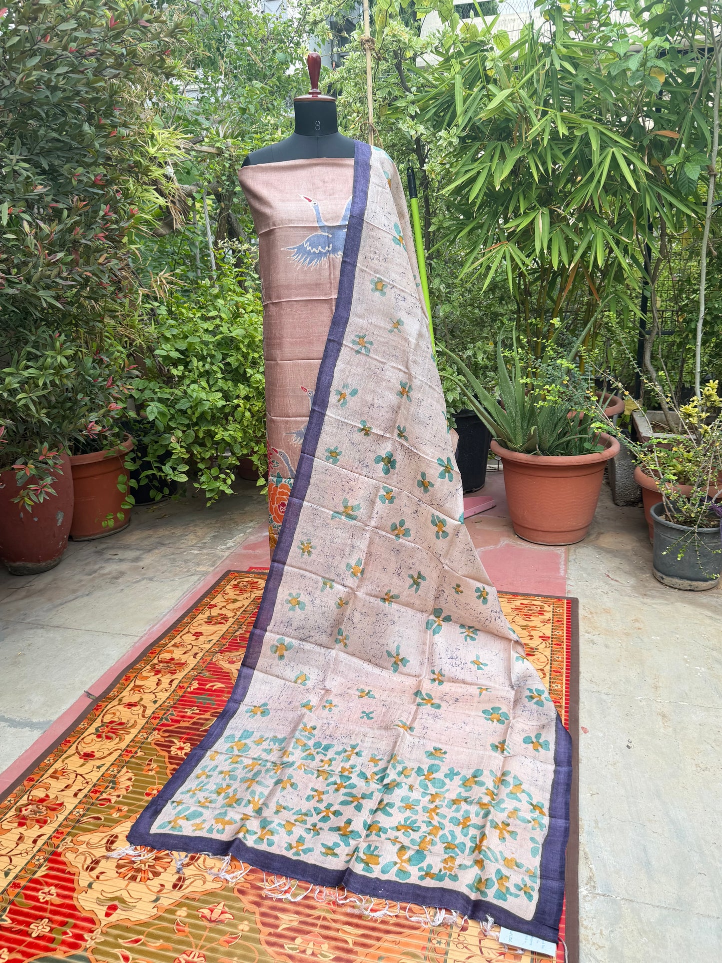 Pure silk hand-batik kurta and dupatta set