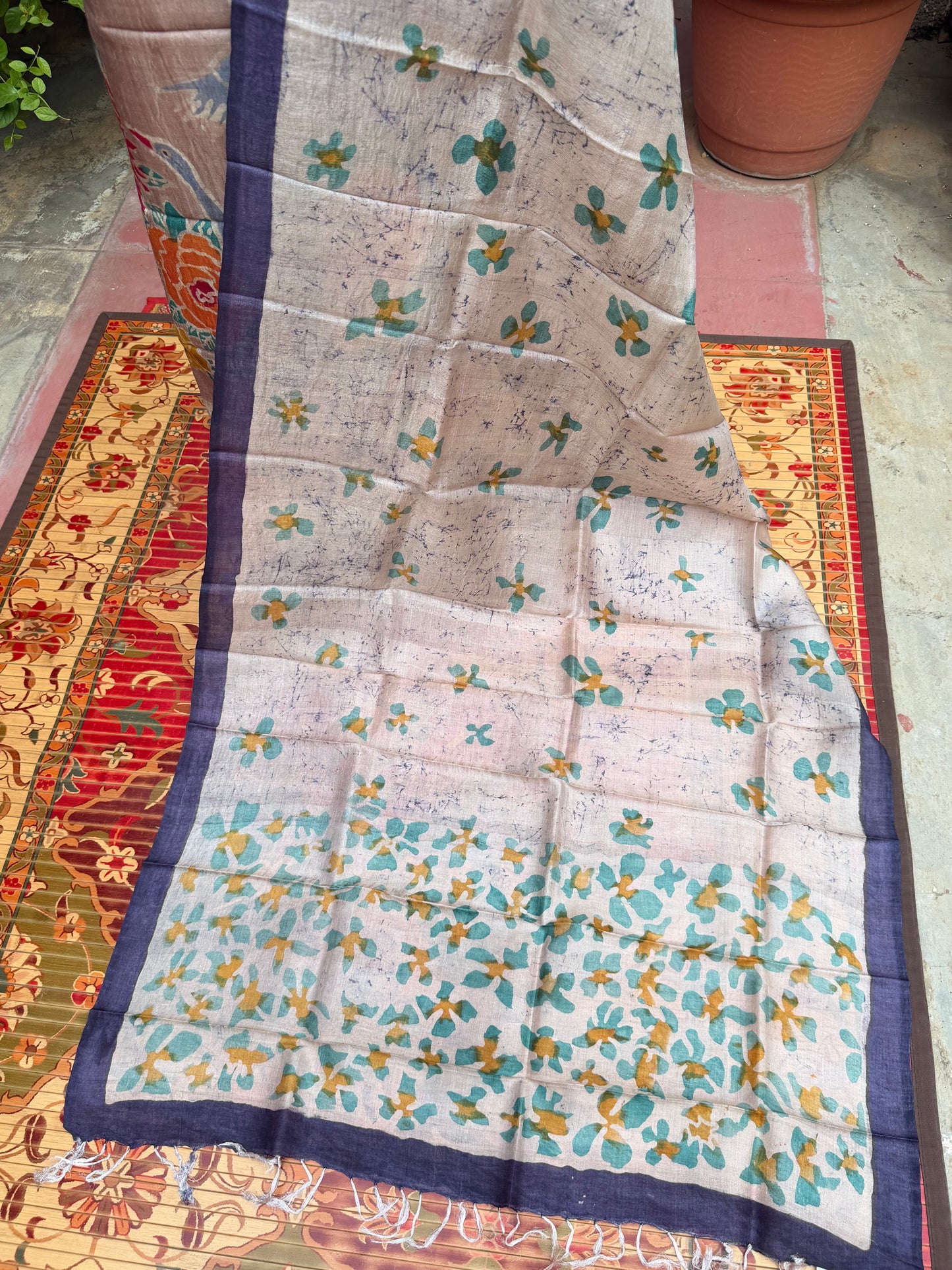 Pure silk hand-batik kurta and dupatta set
