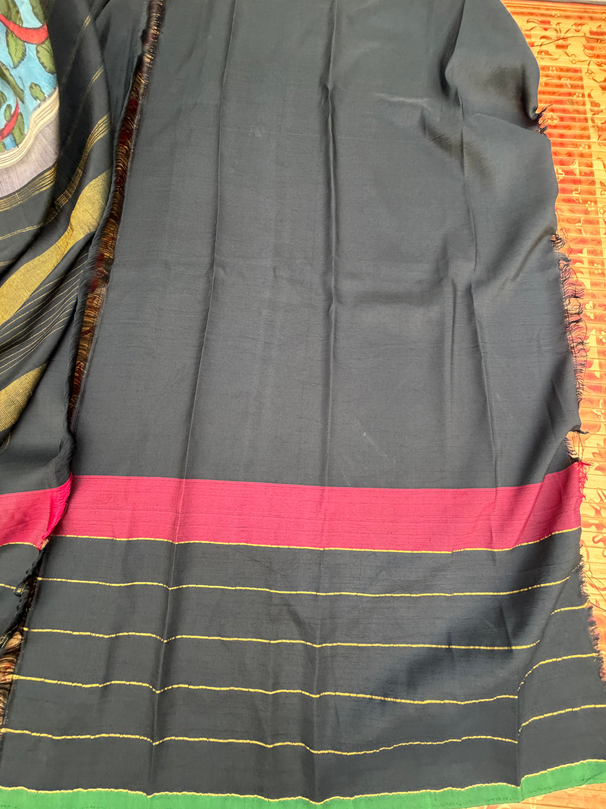 Zari less Kanchipattu With Penkalamkari saree