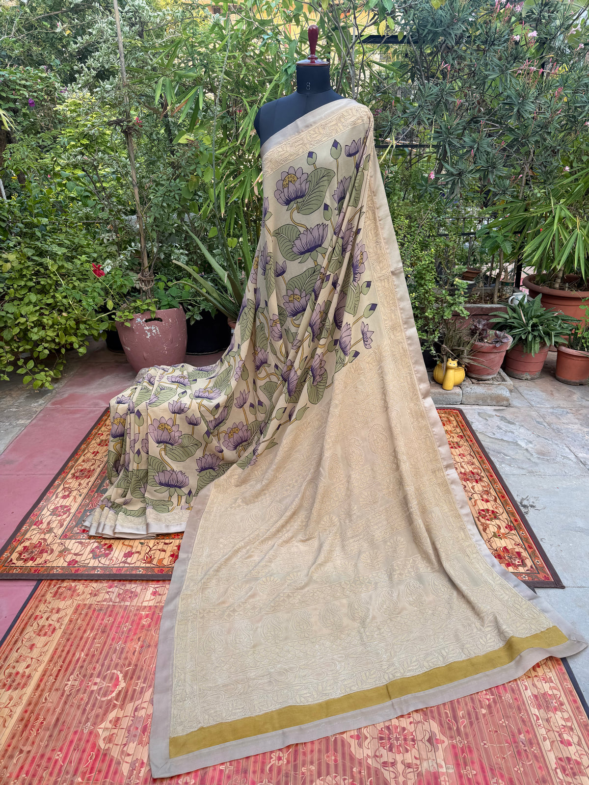 Pure silk Georgette Chikankari With Penkalamkari Saree