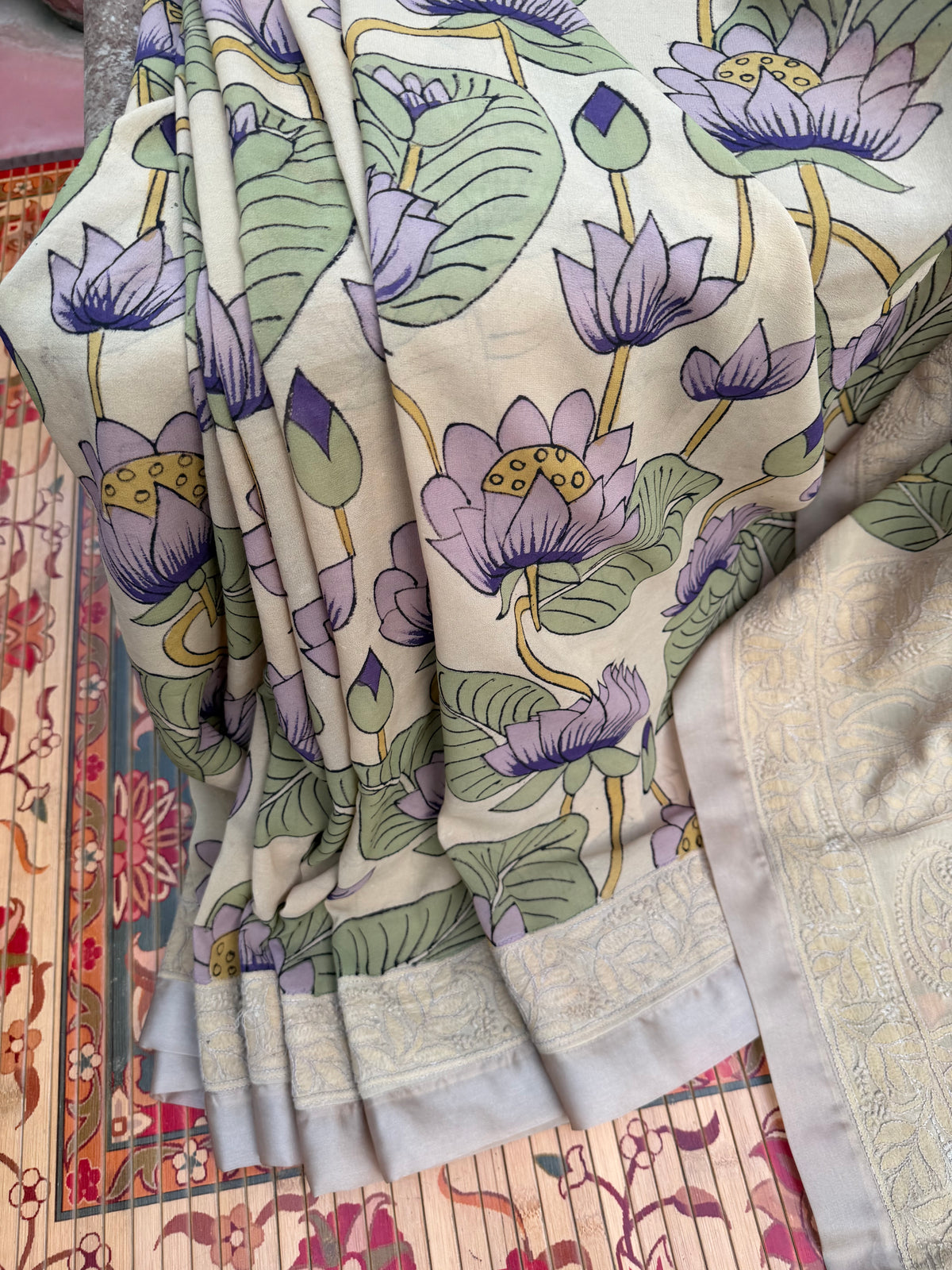 Pure silk Georgette Chikankari With Penkalamkari Saree