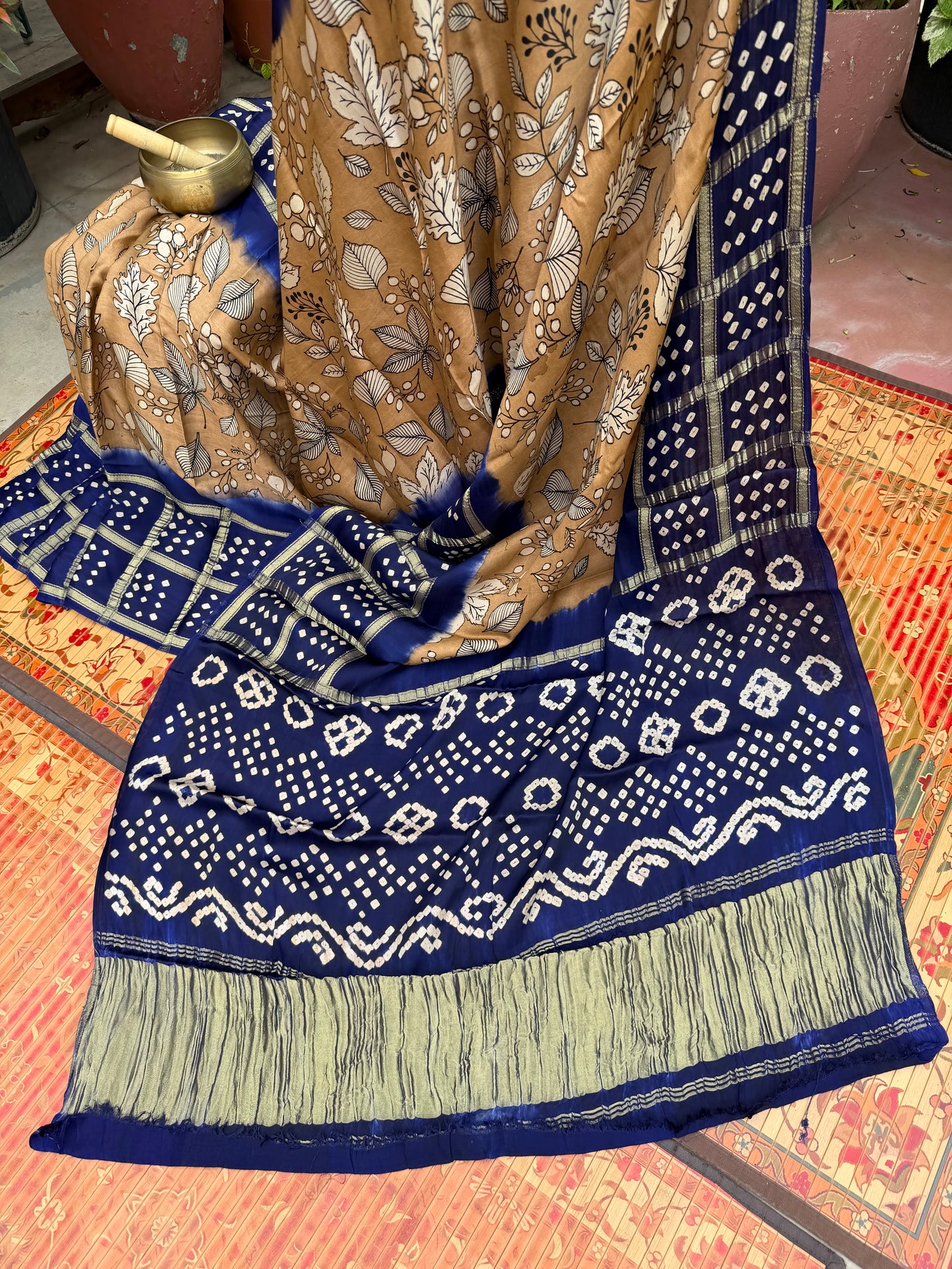Modal silk bandini with penkalamkari saree