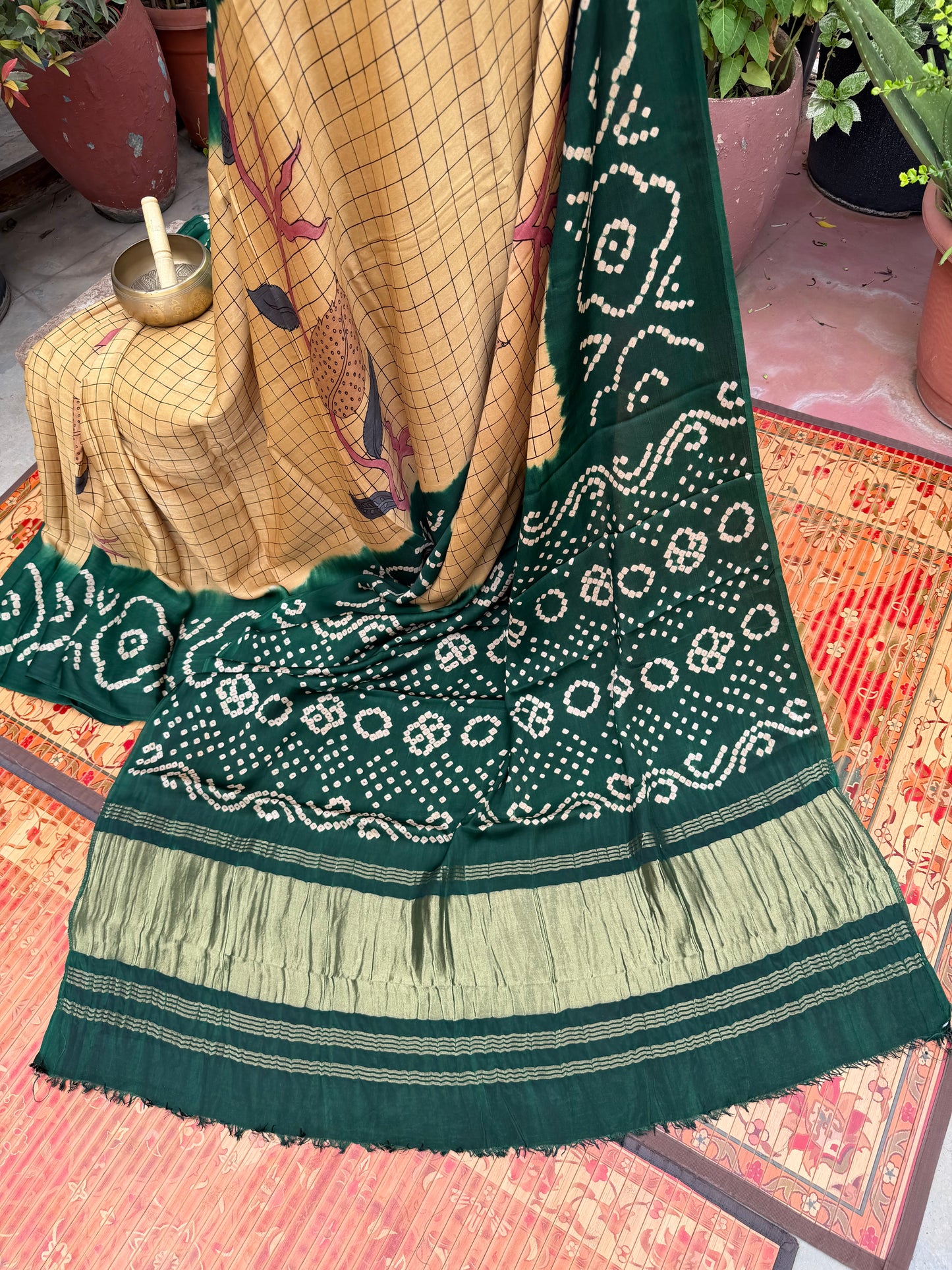 Modal silk bandini with penkalamkari saree