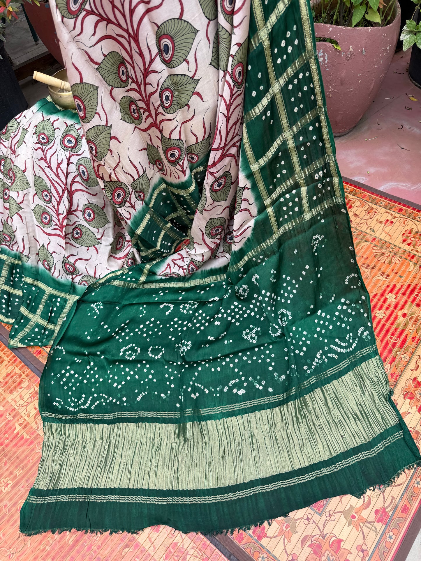 Modal silk bandini with penkalamkari saree