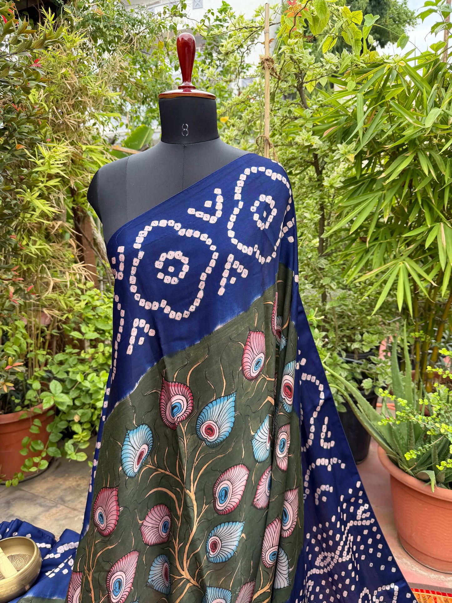 Modal silk bandini with penkalamkari saree