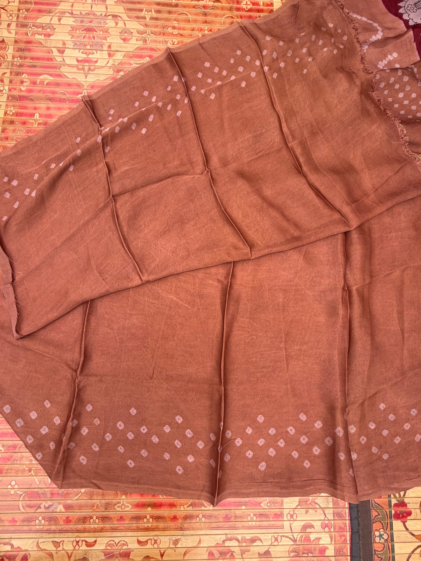 Modal silk bandini with penkalamkari saree