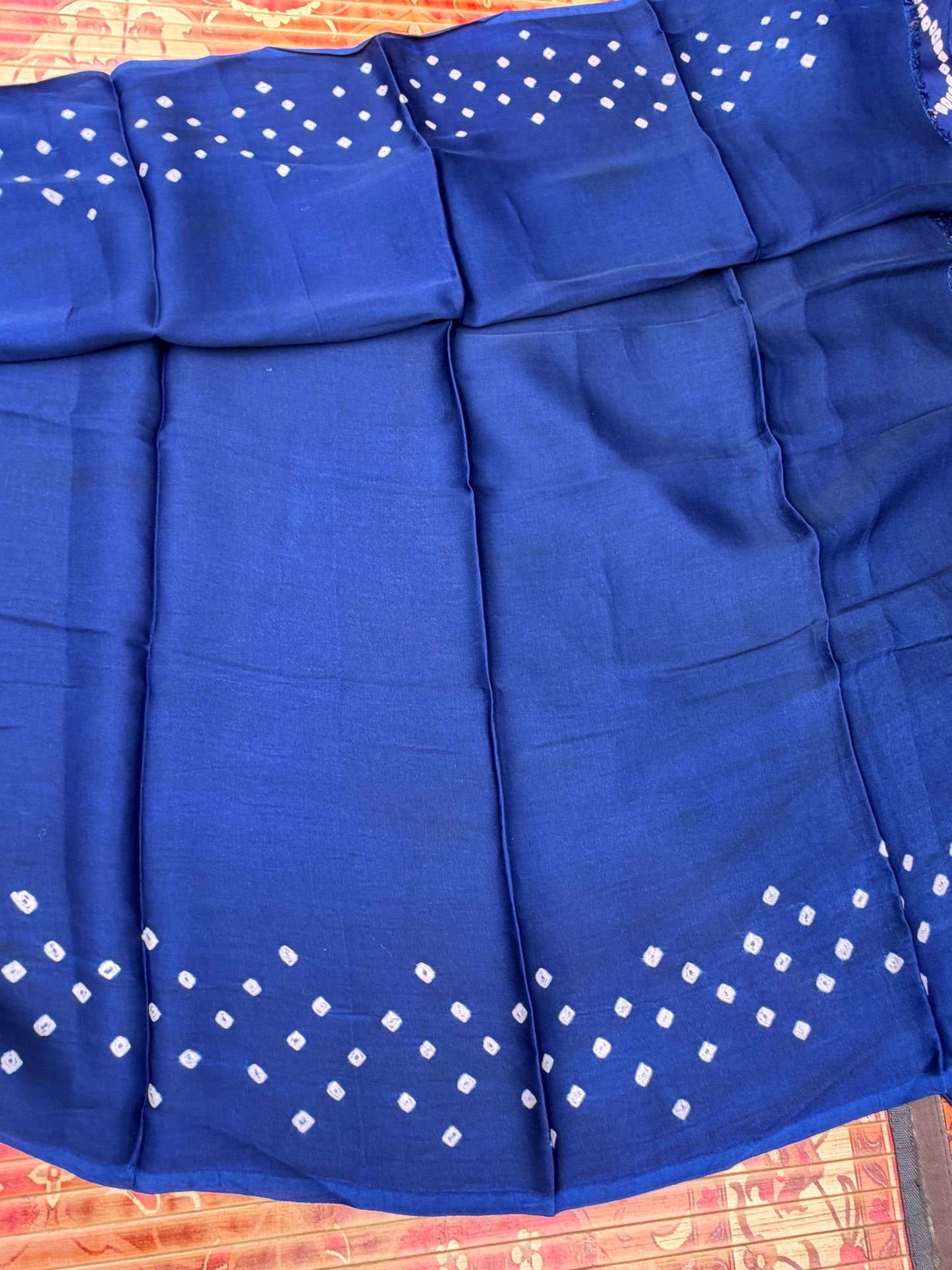 Modal silk bandini with penkalamkari saree