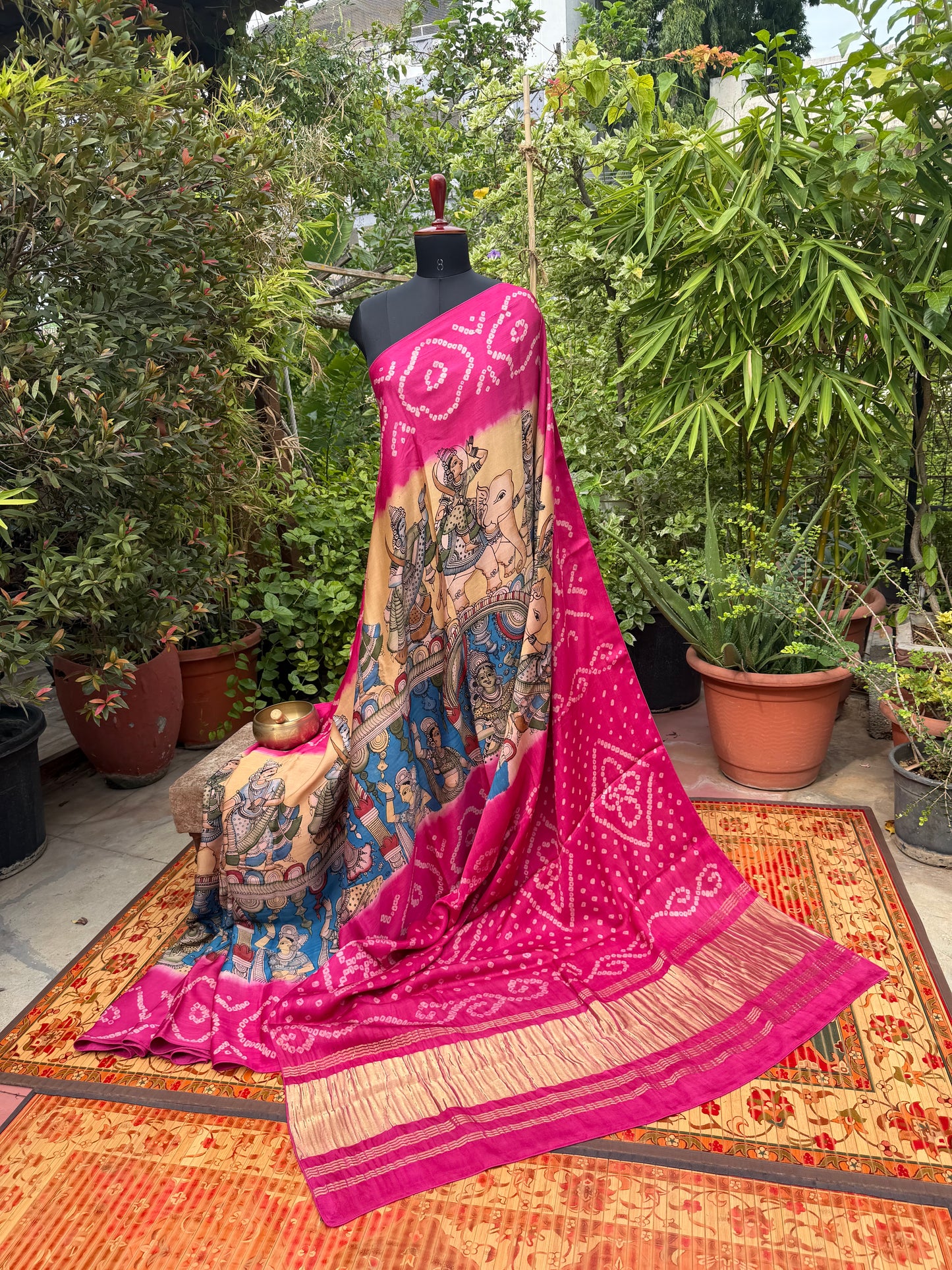 Modal silk bandini with penkalamkari saree