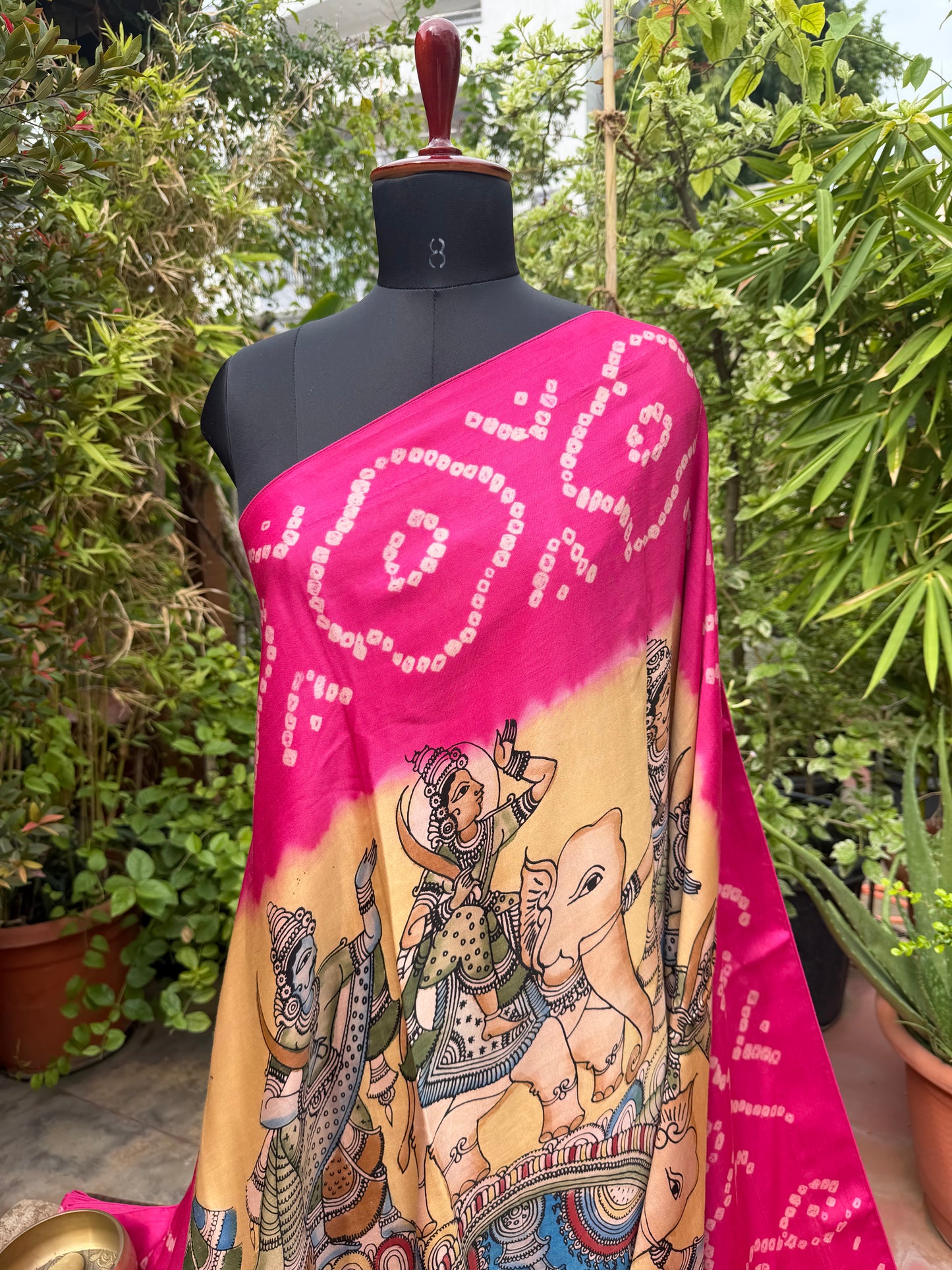 Modal silk bandini with penkalamkari saree