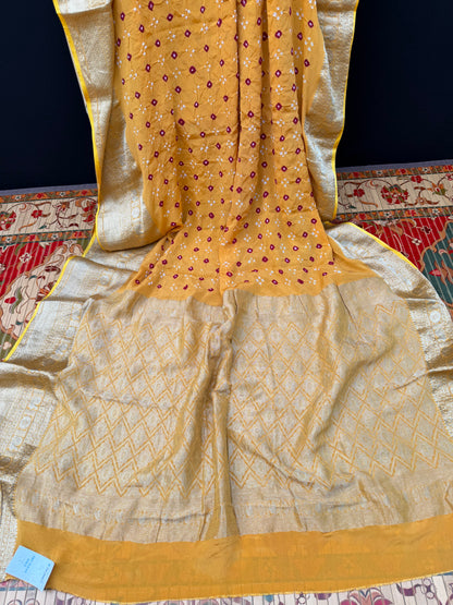 pure silk benaras crepe Bandhini sarees