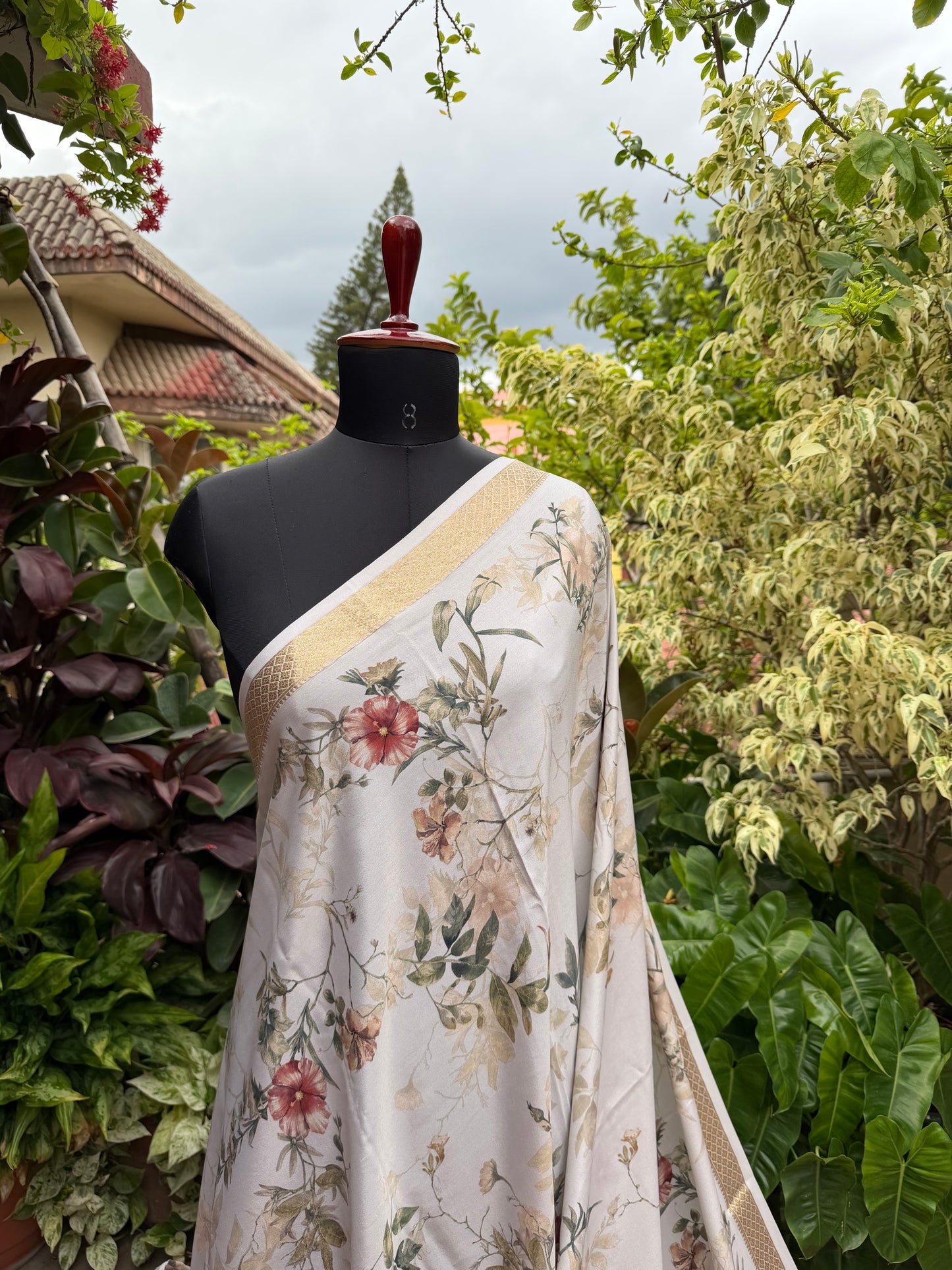 Pure crepe digital print saree