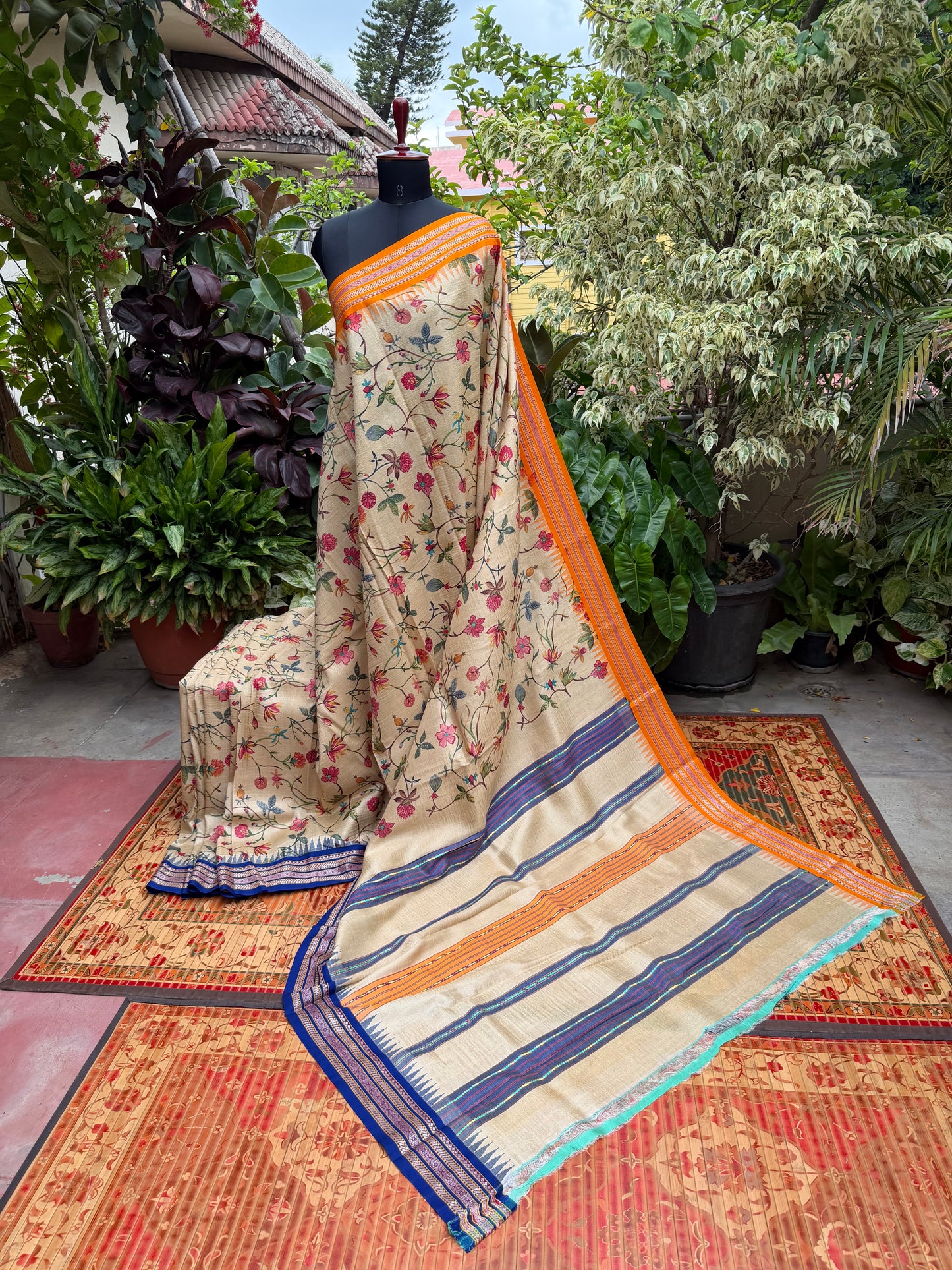 Pure silk hand-batik kurta and dupatta set