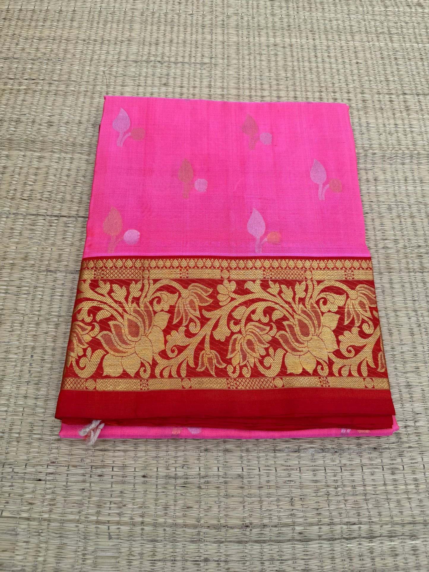 Vekatagiri pure silk jamdani saree