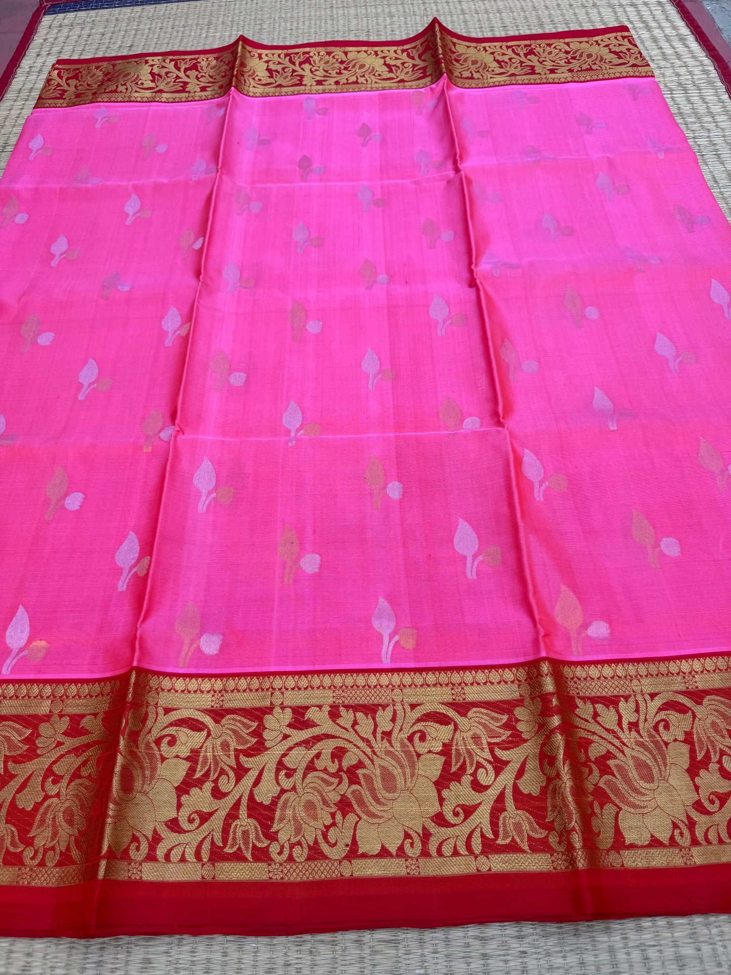 Vekatagiri pure silk jamdani saree