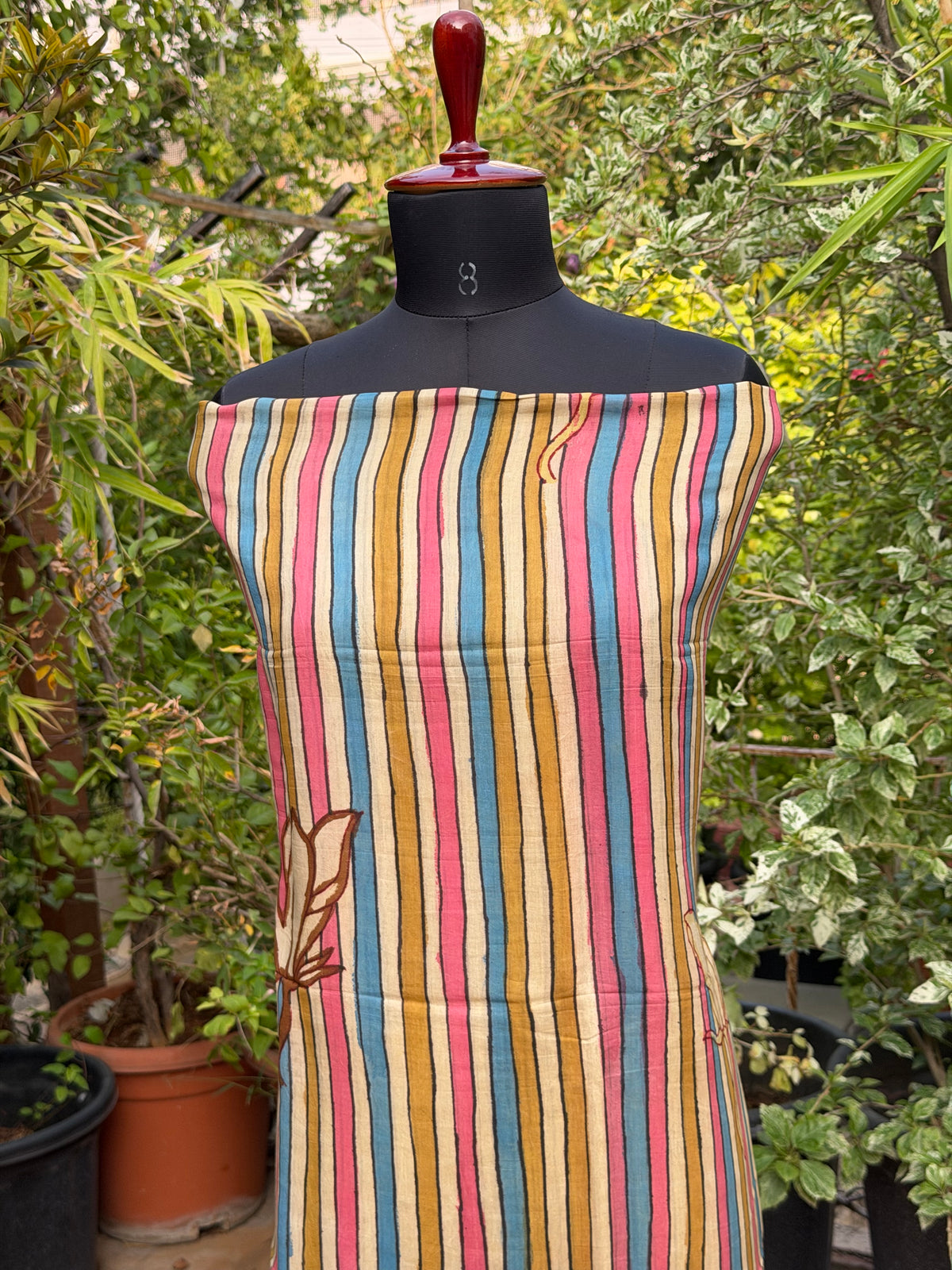 PenKalamkari Kurti Material