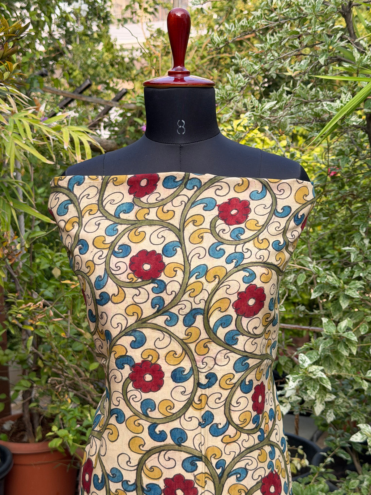 PenKalamkari kurti material