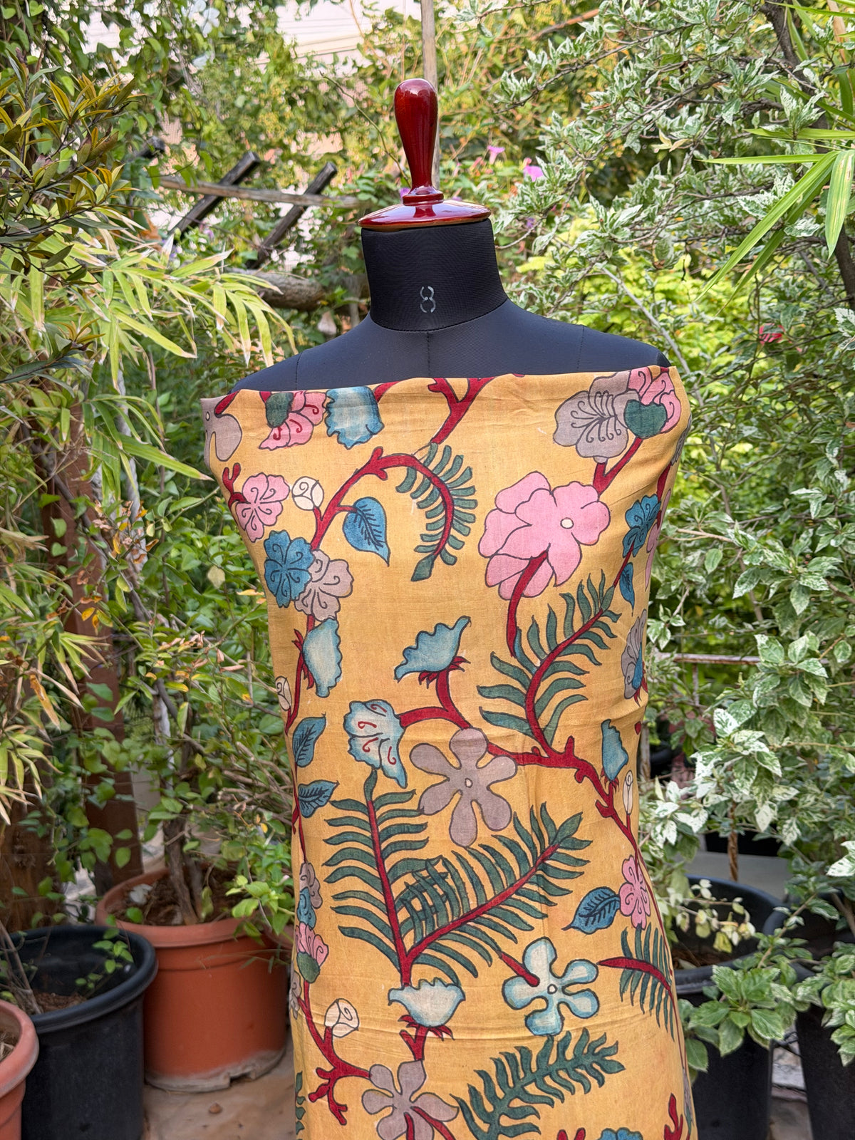 PenKalamkari kurti material