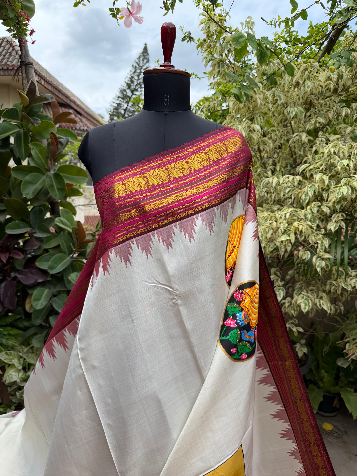 Pure silk kanchipattu pichwai painting