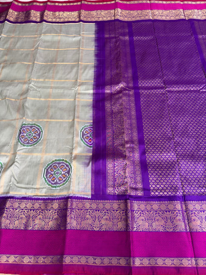 Handwoven Ikat Circle Motifs With Double Kanchi Border Saree