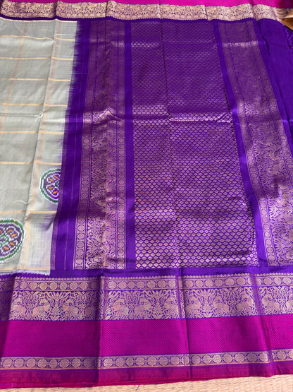 Handwoven Ikat Circle Motifs With Double Kanchi Border Saree