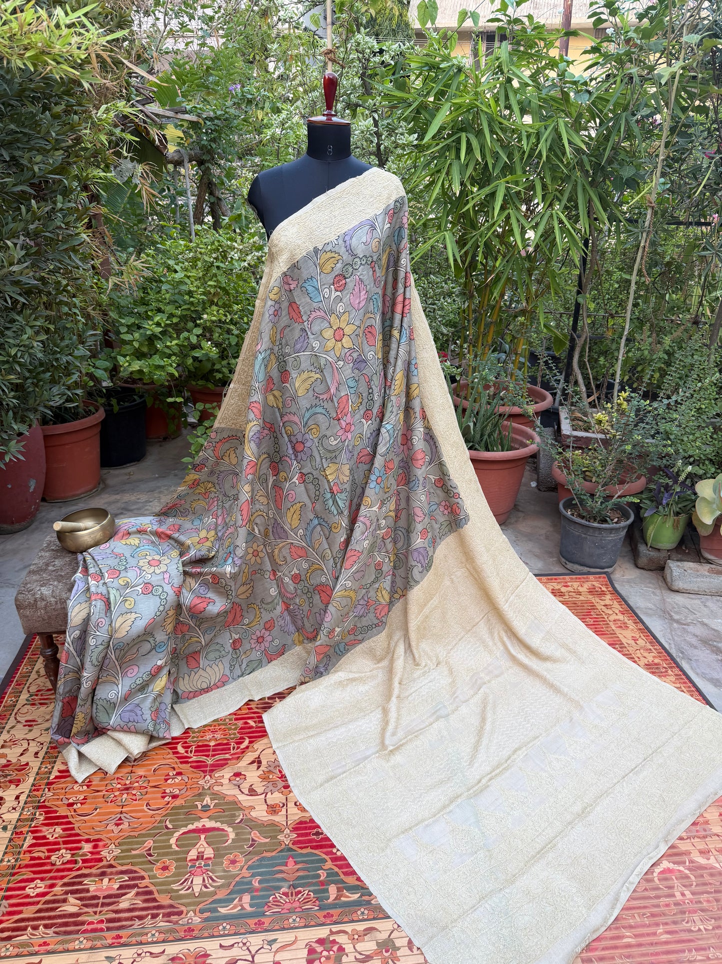 Tussar Chikankari X Penkalamkari